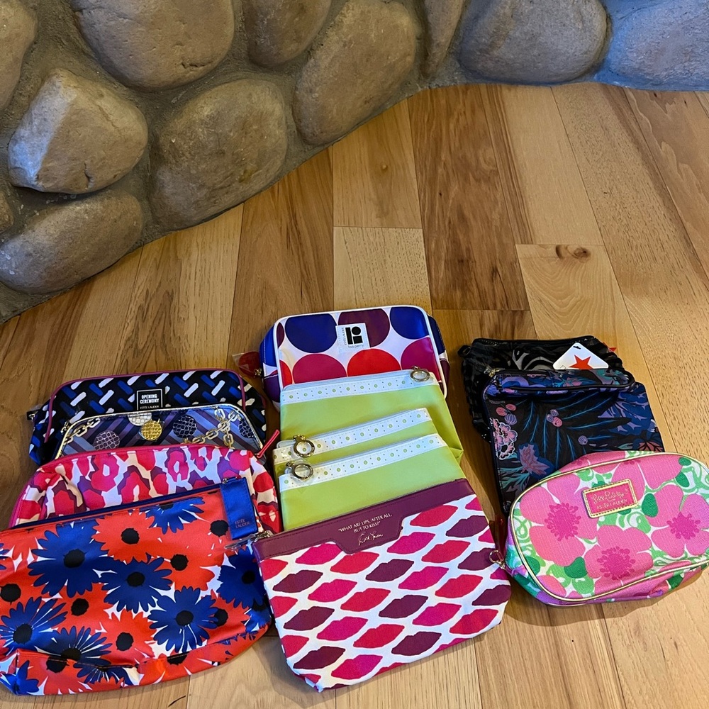 NEW Lot of 12 Estée Lauder Makeup Bags Pouches Travel
